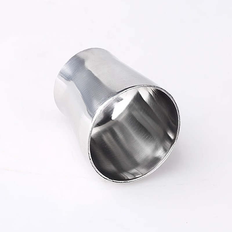 Welded eccentric reducing pipe